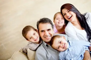 Щомісячна допомога на дітей: хто зможе отримати 2100 гривень