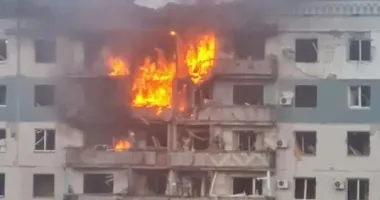 Російський КАБ поцілив у багатоповерхівку в Краматорську — загинула дитина