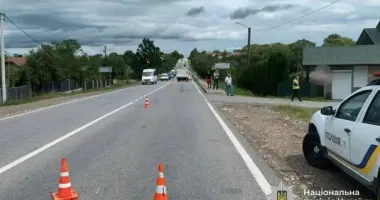 На Прикарпатті водій збив пішохода: потерпілий загинув на місці