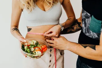 Что вычеркнуть из рациона, чтобы сбросить вес: 9 "полезных" продуктов, которые мешают похудеть