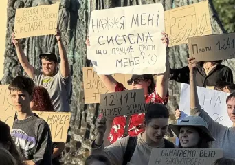 Днепр, Тернополь и Одесса присоединяются: в Украине продолжаются протесты из-за законопроекта №12414