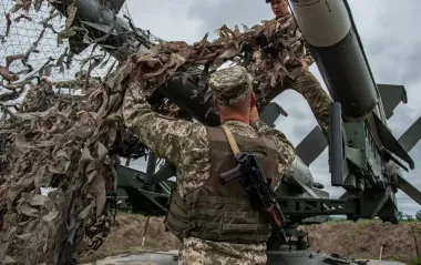 ЗСУ тримають фронт під вогнем авіації та дронів на всіх напрямках: де найспекотніше