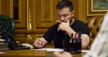 Чинна влада намагається знищити все, що обтяжує її в свободі дій