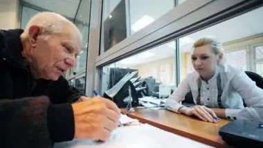 Часть трудового стажа "теряется": почему украинцам недосчитывают пенсию