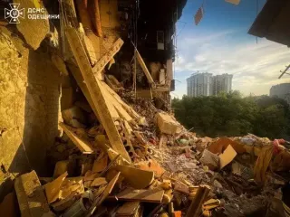 Одеса пережила пекельну ніч: у місті сильні руйнування, є травмовані (фото)