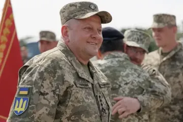 "Контингент в красных штанах нам не поможет": Залужный резко высказался об идее миротворцев в Украине