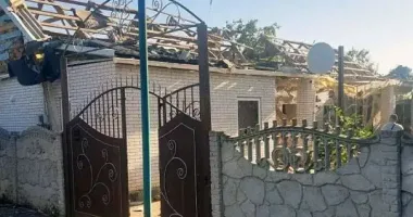 Війська РФ скинули на Запорізьку область 10 авіабомб: постраждала жінка