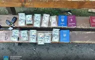 Прикордонник відмовився від хабаря у 320 тисяч, викривши ухилянтів