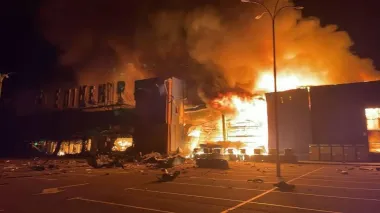 Russia destroyed a shopping center in the Dnipropetrovsk region
