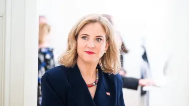 Глава МЗС Австрії "відкрита до дискусії" щодо вступу країни до НАТО