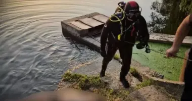На Буковині чоловік пішов купатись і зник: тіло знайшли на глибині 3 метрів