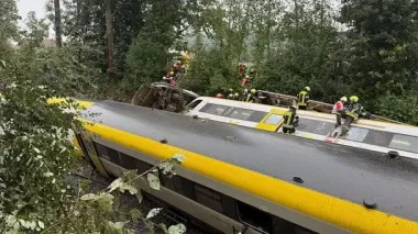 У Німеччині зійшов з рейок поїзд: троє загиблих