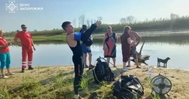 Пірнув і зник у Дніпрі: на Запоріжжі втопився чоловік