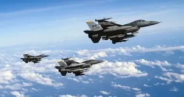 Польша привела в боевую готовность авиацию из-за ракетной атаки России на Украину
