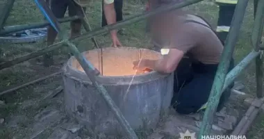На Тернопільщині чоловік загинув під час чищення криниці