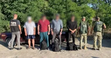 Понад $20 тисяч: на Вінниччині затримали трьох чоловіків, які намагалися незаконно перетнути кордон