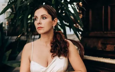 "Бажали здохнути": акторка Вишнева відповіла тим, хто посилав її чоловіка "в окоп" (відео)
