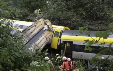 Аварія з поїздом у Німеччині: серед пасажирів було п'ятеро українців, - МЗС
