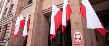 У Польщі п’яний поліцейський погрожував українському таксисту — ЗМІ