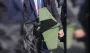 Хвост не влез: охрана Путина носит в сумках перехватчики FPV-дронов (фото)