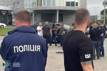 СБУ з поліцією проводять антитерористичні заходи у Києві (фото)