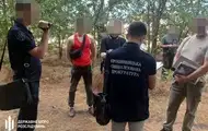 Посадовець ТЦК знімав з розшуку ухилянтів за $1 тис.