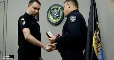 Буданов получил ранение в руку во время АТО и просил побратимов бросить его