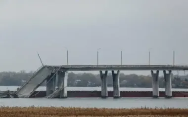 Russians are trying to take control of Antonivskyi bridge near Kherson - Southern Defense Forces