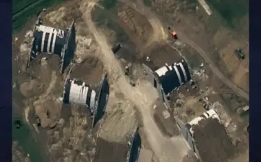 Russia is building protected shelters for aircraft at air bases near border with Ukraine, - British intelligence. PHOTO