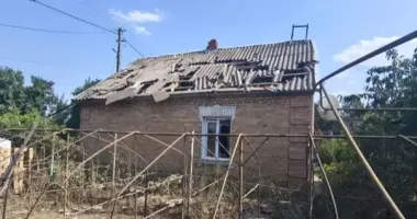 Внаслідок атак на Дніпропетровщині поранені 50-річна жінка та 57-річний чоловік