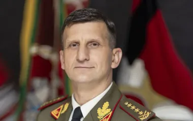 Головком ЗС Литви про інциденти з дронами: хотів би збивати над Білоруссю, але не можу