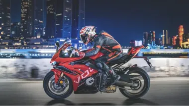 Дешевый аналог Kawasaki: представлен скоростной китайский мотоцикл за $4000 (фото)