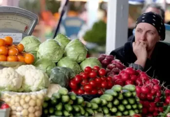Платіть більше або голодуйте: українців попередили, коли вибухнуть ціни на овочі