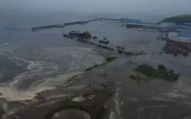 Earthquake with magnitude of 8.7 recorded in Kamchatka. VIDEO