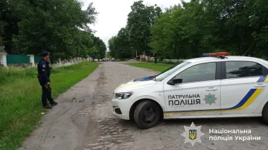 Разыскиваемый за убийство пары пенсионеров покончил с собой во время переговоров с полицией
