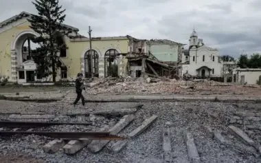 Russians shell residential area of Kostiantynivka: two wounded, buildings damaged