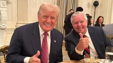 Сенатор Грэм ответил на заявление Кремля об "иммунитете" от санкций: Трамп меняет правила игры