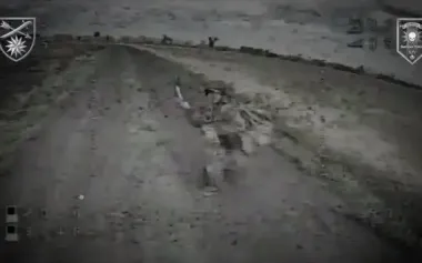 66th SMB soldiers accurately strike Russian infantry with kamikaze drones in Lyman direction. VIDEO