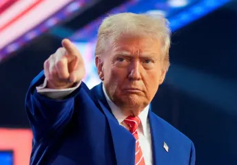 Трамп жестко ответил на угрозы "неудачника экс-президента" Медведева