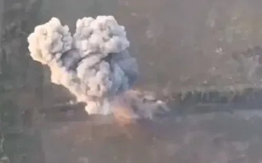 Russian pilots dropped GAB on their own infantry positions in Donetsk region. VIDEO