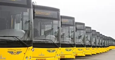 Жителів Києва попередили про зміну руху транспорту