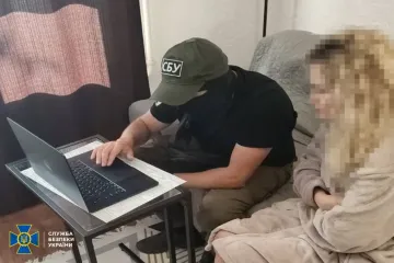 СБУ задержала в Полтаве психолога, которая на сеансах продвигала дружбу с РФ (фото)
