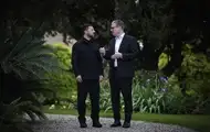 Зеленський і Стармер обговорили можливі перемовини із РФ
