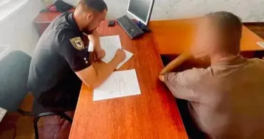 В Івано-Франківську встановили особу чоловіка, який показав нацистський жест під час хвилини мовчання