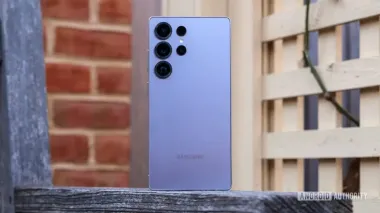 Смартфоны Samsung Galaxy S26 Pro и Edge получат солидный апгрейд аккумуляторов: с какой целью