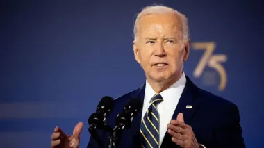Байден предостерег, что Америку ждут "темные времена" из-за Трампа