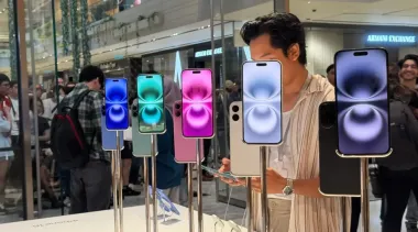 Сложный выбор миллионов: стоит ли ждать новый iPhone 17 или лучше купить iPhone 16 cейчас