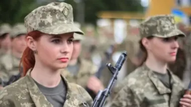 Мобілізація жінок у серпні: кого чекають штрафи та військовий облік