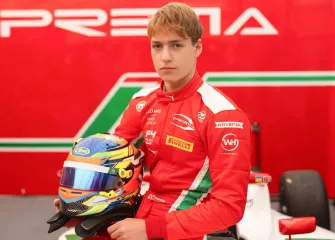 16-річний українець Бондарев уперше виграв гонку Формули-4 — відео