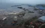 Цунами после землетрясения разрушило завод на Камчатке (видео)